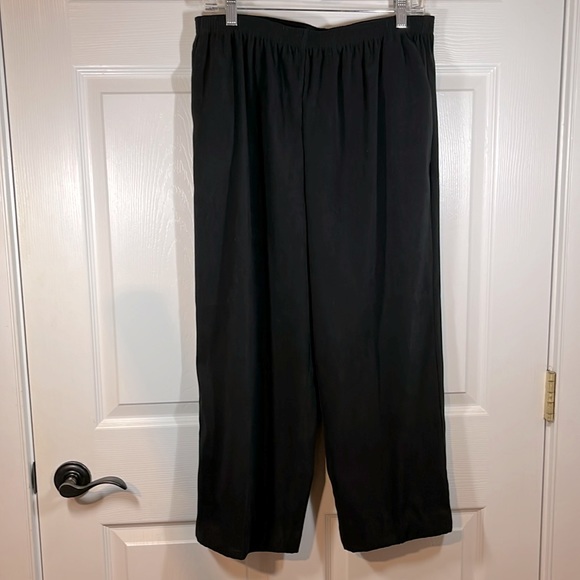 EXC Alfred Dunner Classics PANTS Women’s 16P Mid Rise Straight Pull-On SHORT - Picture 4 of 11